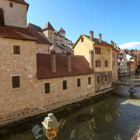 L'appart' Du 10 - T3 4 Downtown With Canal View Апартаменты Анси